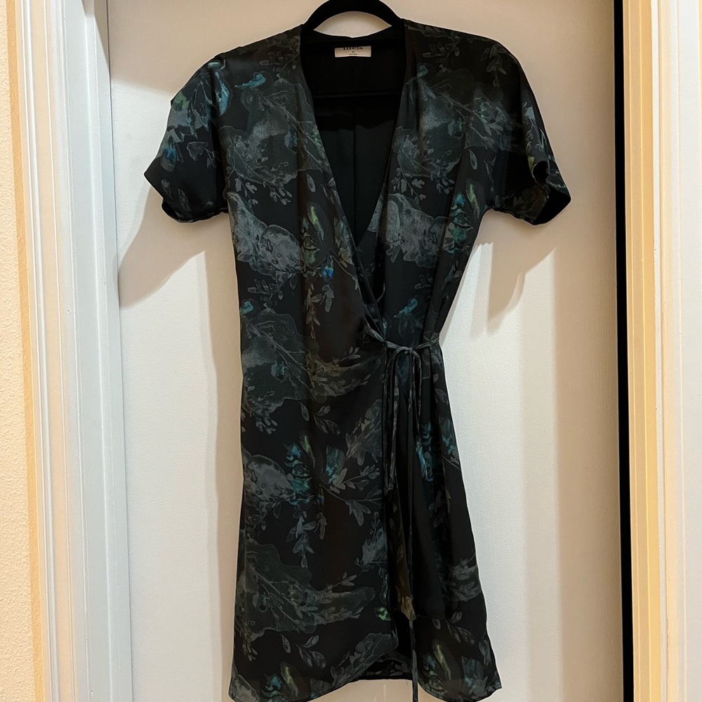Babaton Wallace dress
